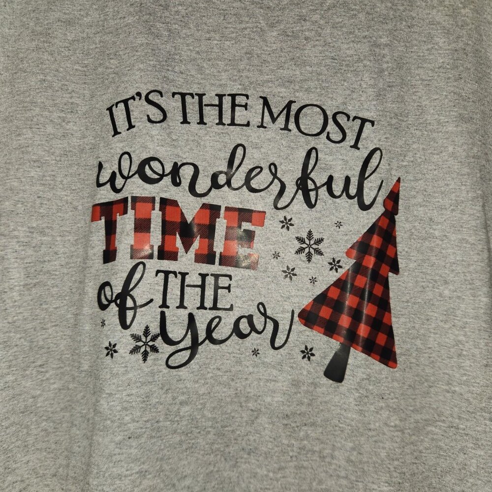 Holiday Short Sleeve T-shirt Screen Print Design Size M